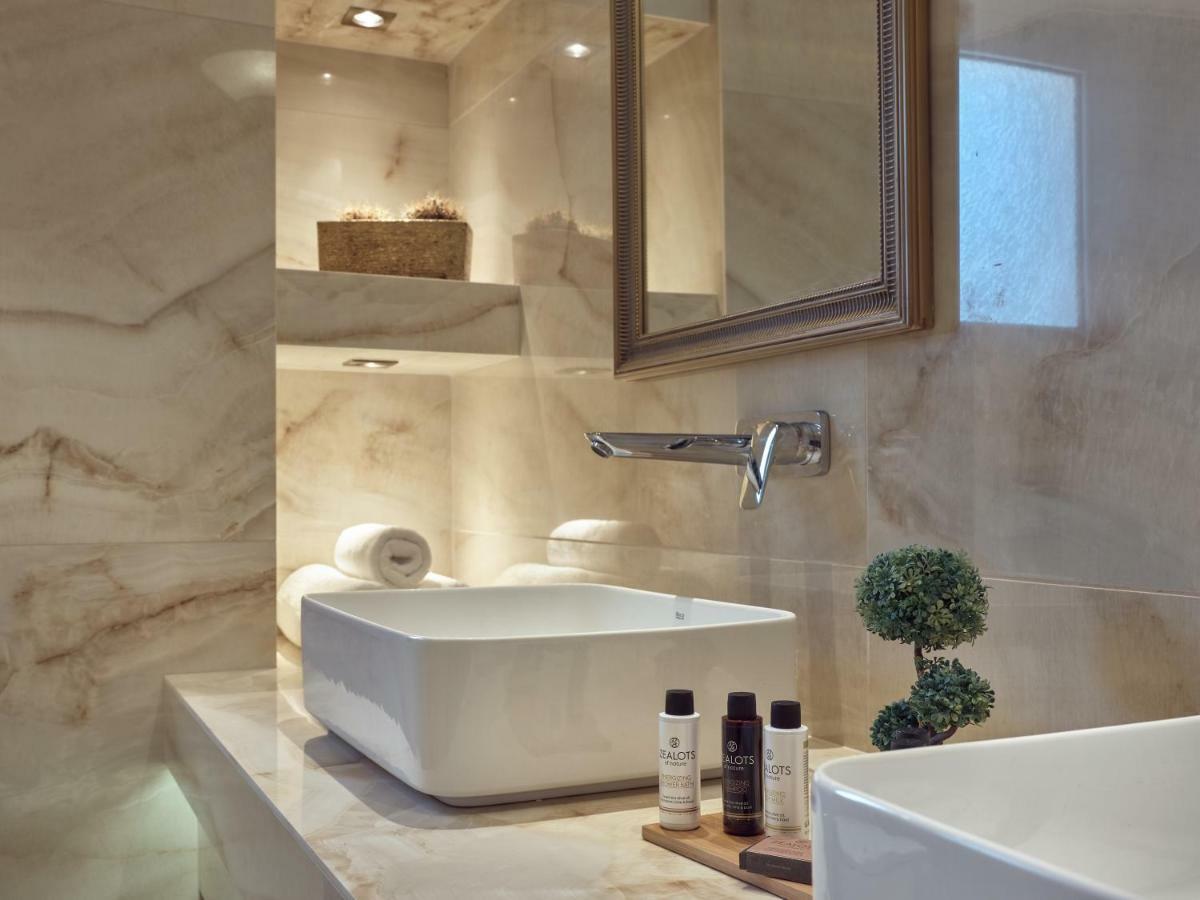 Golden July Luxury Villa Akrotiri  المظهر الخارجي الصورة