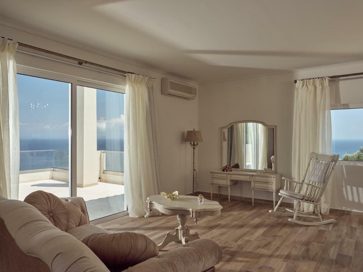 Golden July Luxury Villa Akrotiri  المظهر الخارجي الصورة